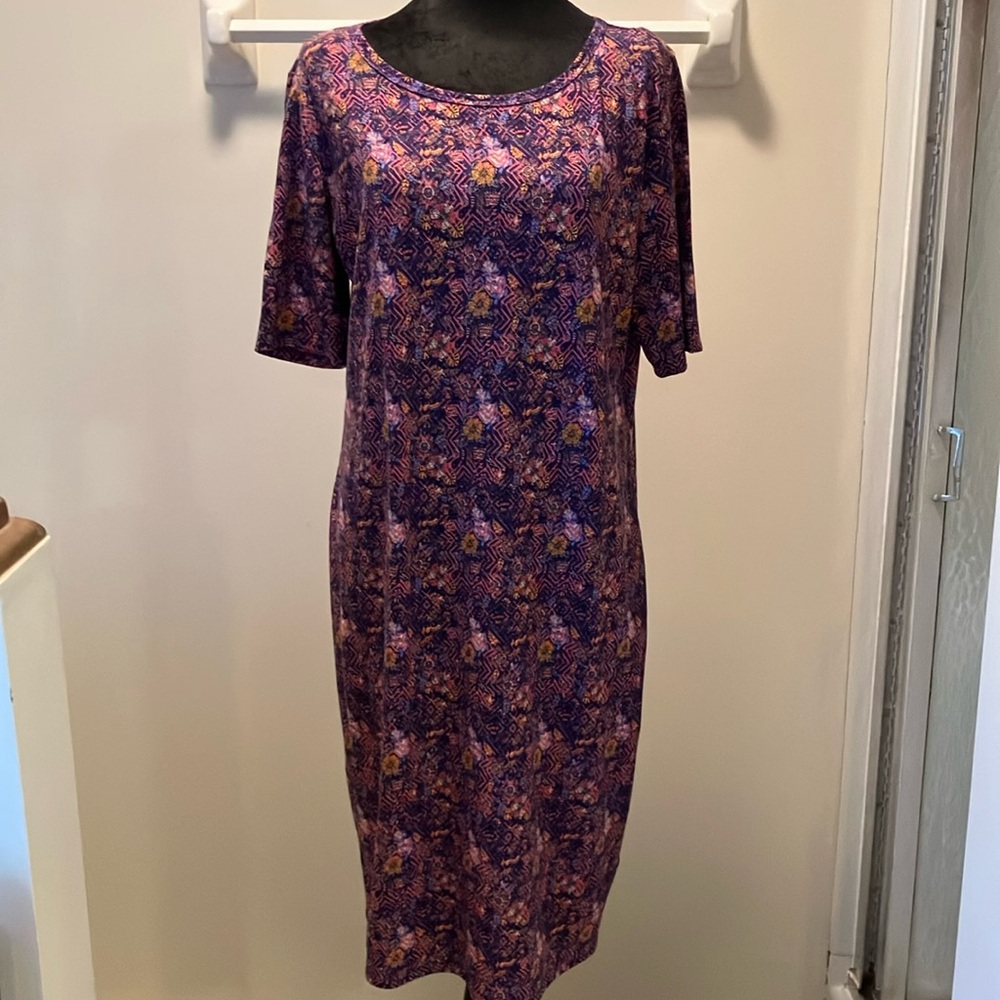 LuLaRoe Julia 2XL H28